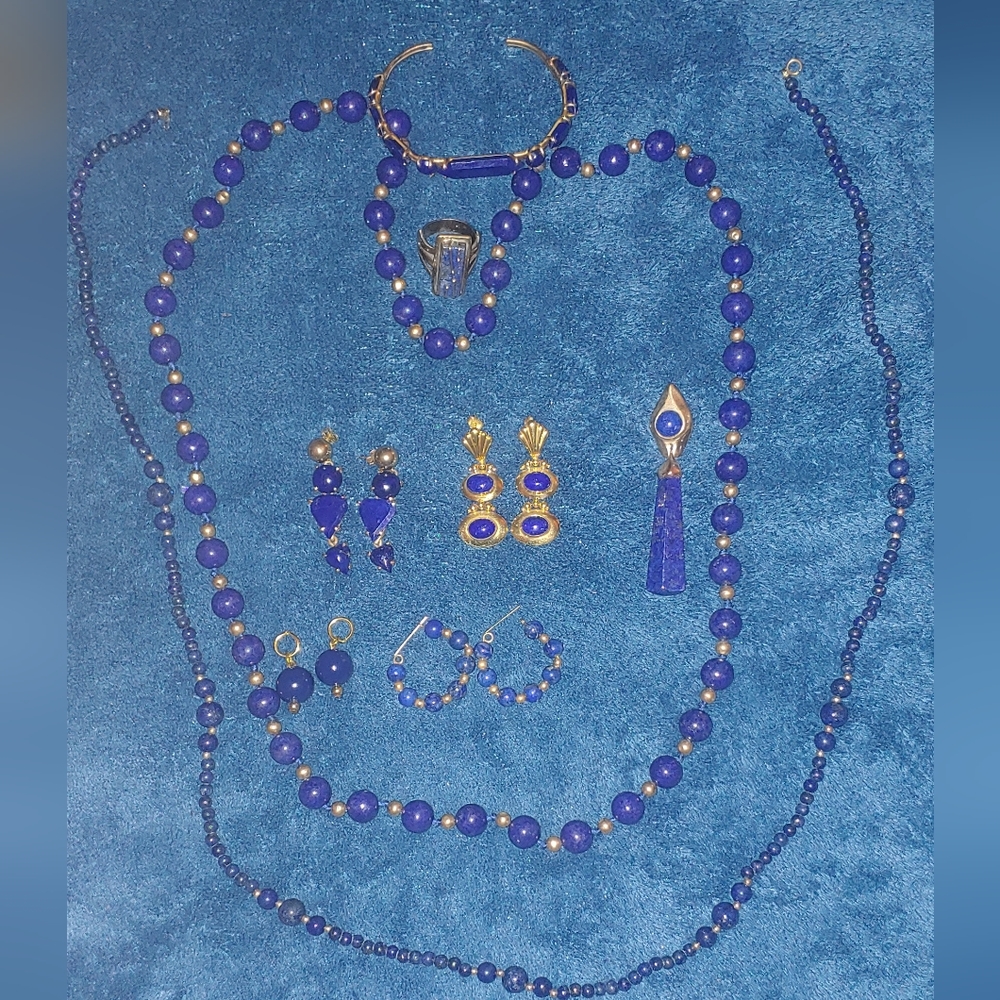 Vintage Blue Jewelry Set